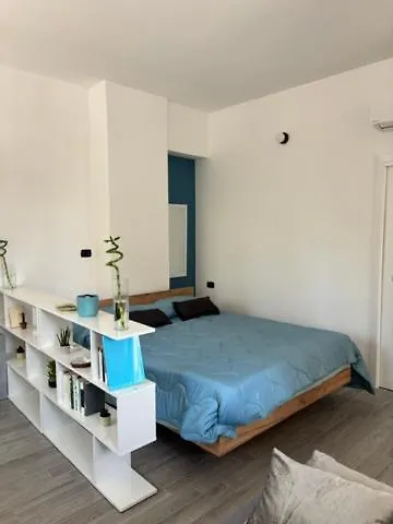 Monolocale Gemelli Rzym